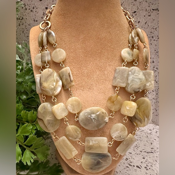 Earth tone faux stone jewelry set - Picture 2 of 11